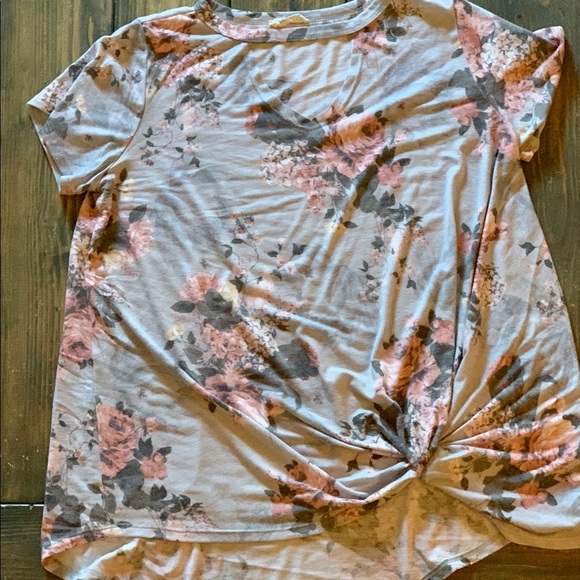 Floral Shirt - Picture 2 of 2